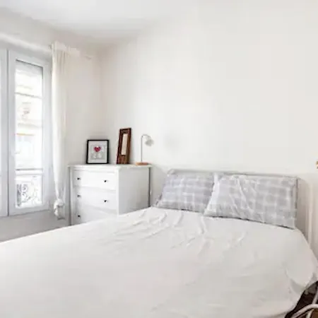 Paris's Sunny Nest In The 18th Maison d'hôtes *